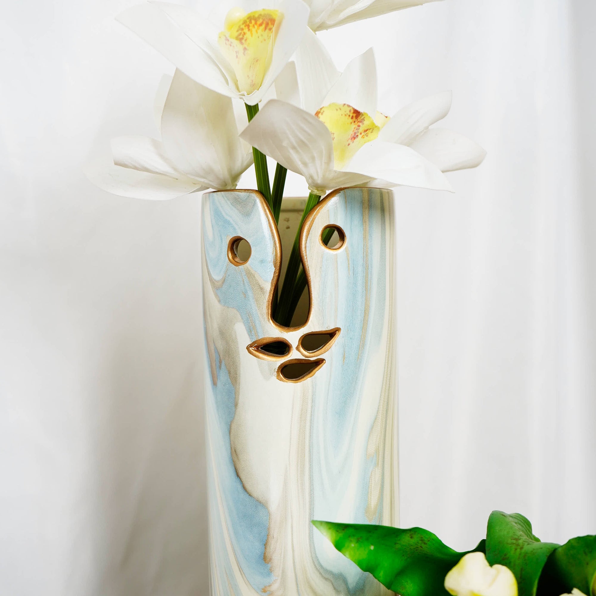 Ceramic Vase face blue white