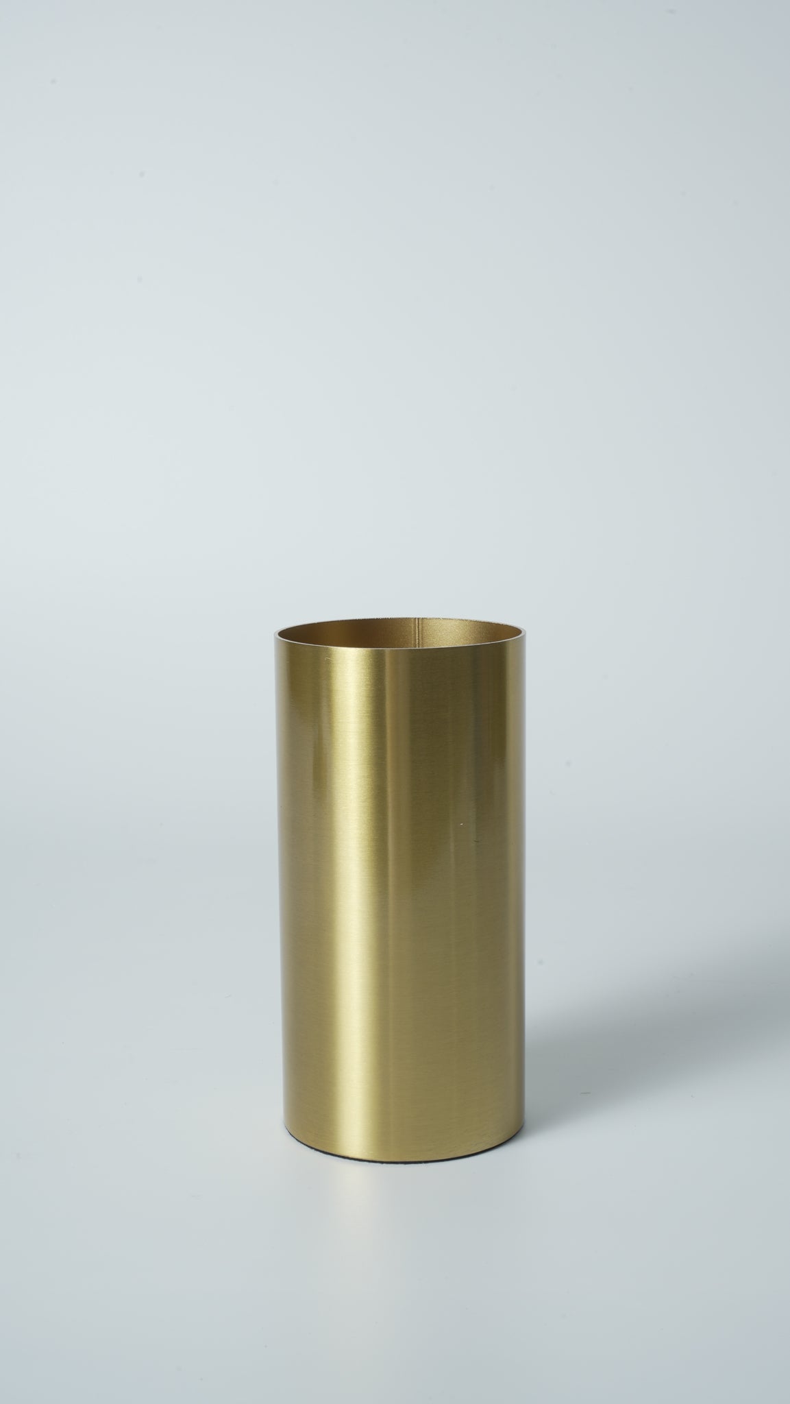 Gold Metal Cylinder Vase – Small