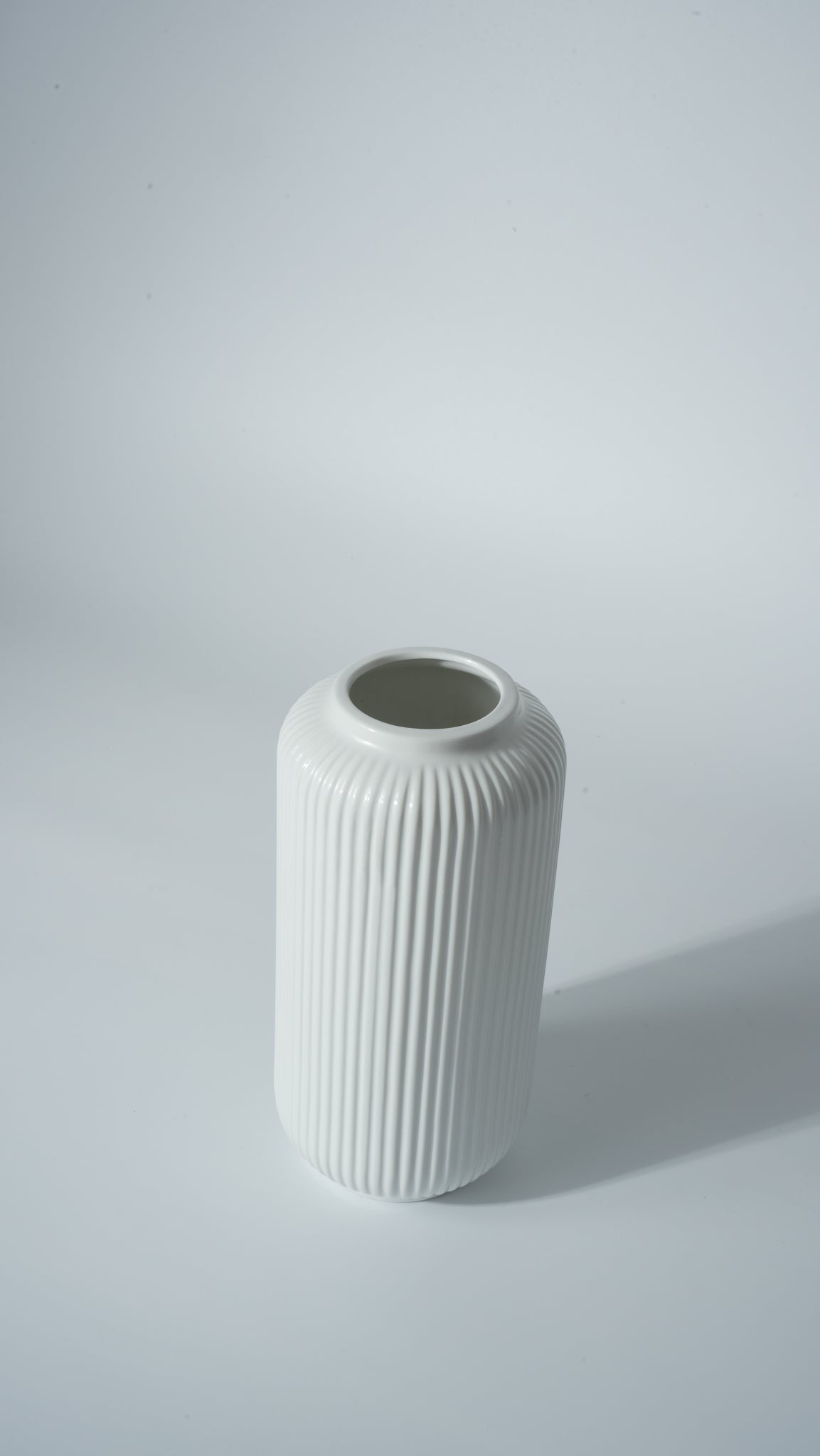Matte White Ceramic T-Shaped Vase – Medium