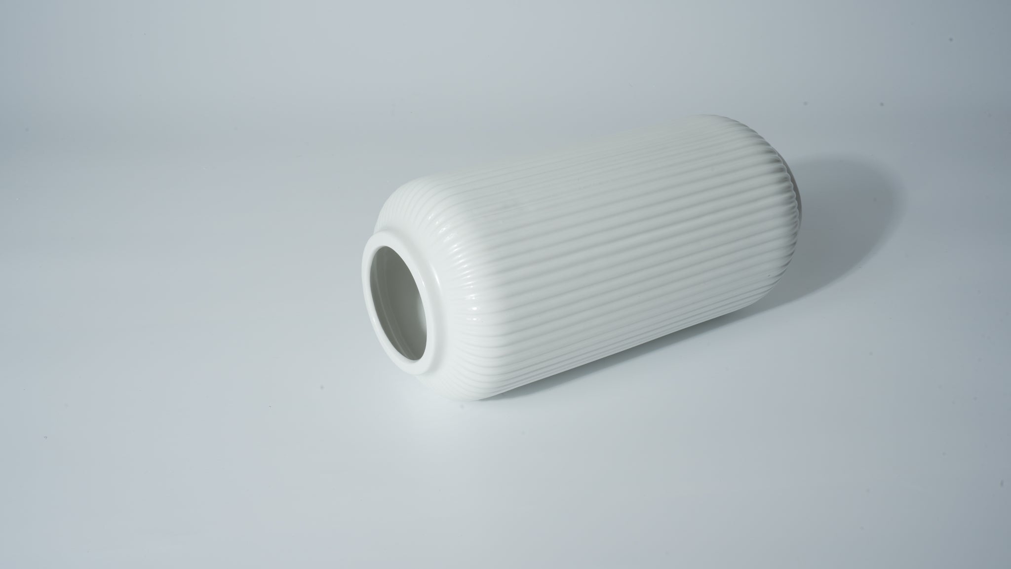 Matte White Ceramic T-Shaped Vase – Medium