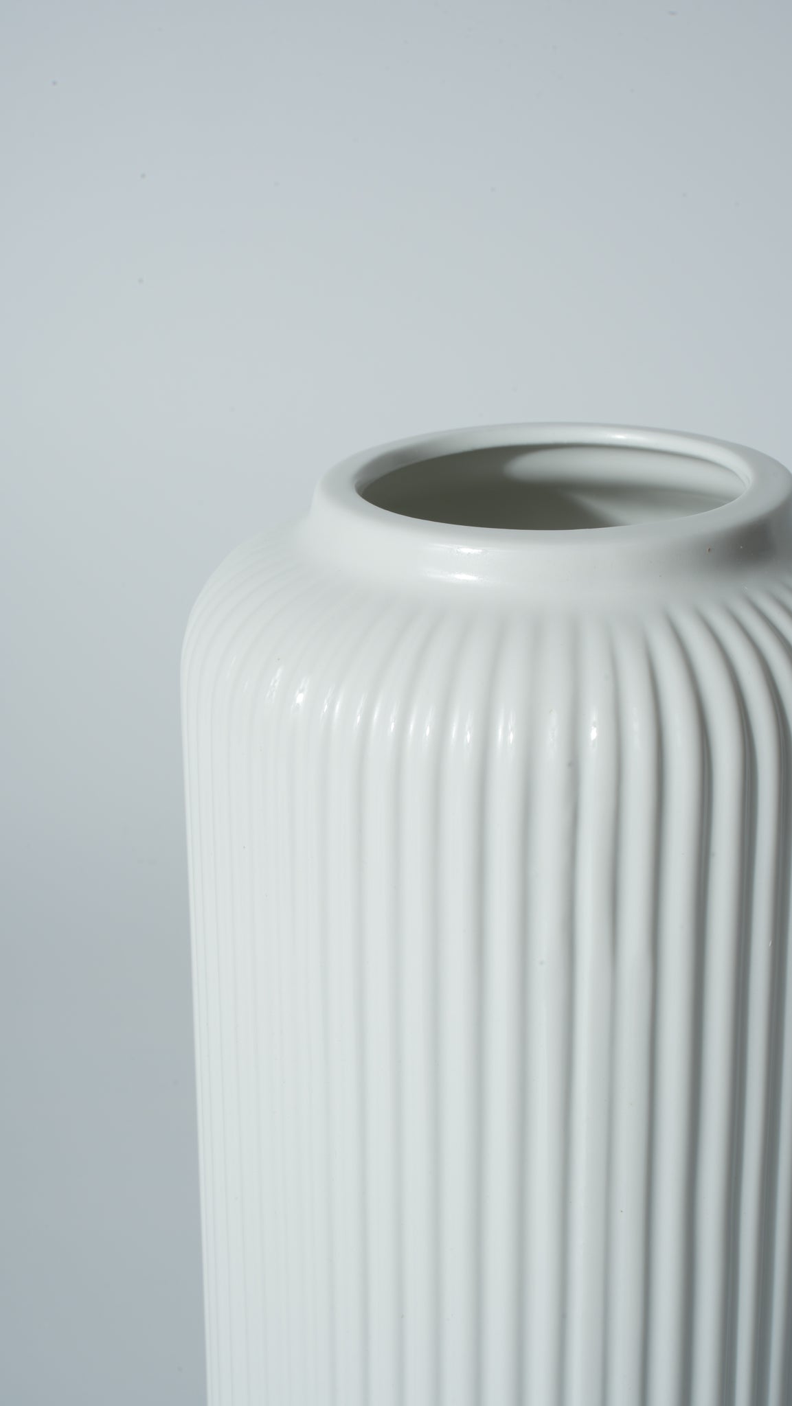 Matte White Ceramic T-Shaped Vase – Medium