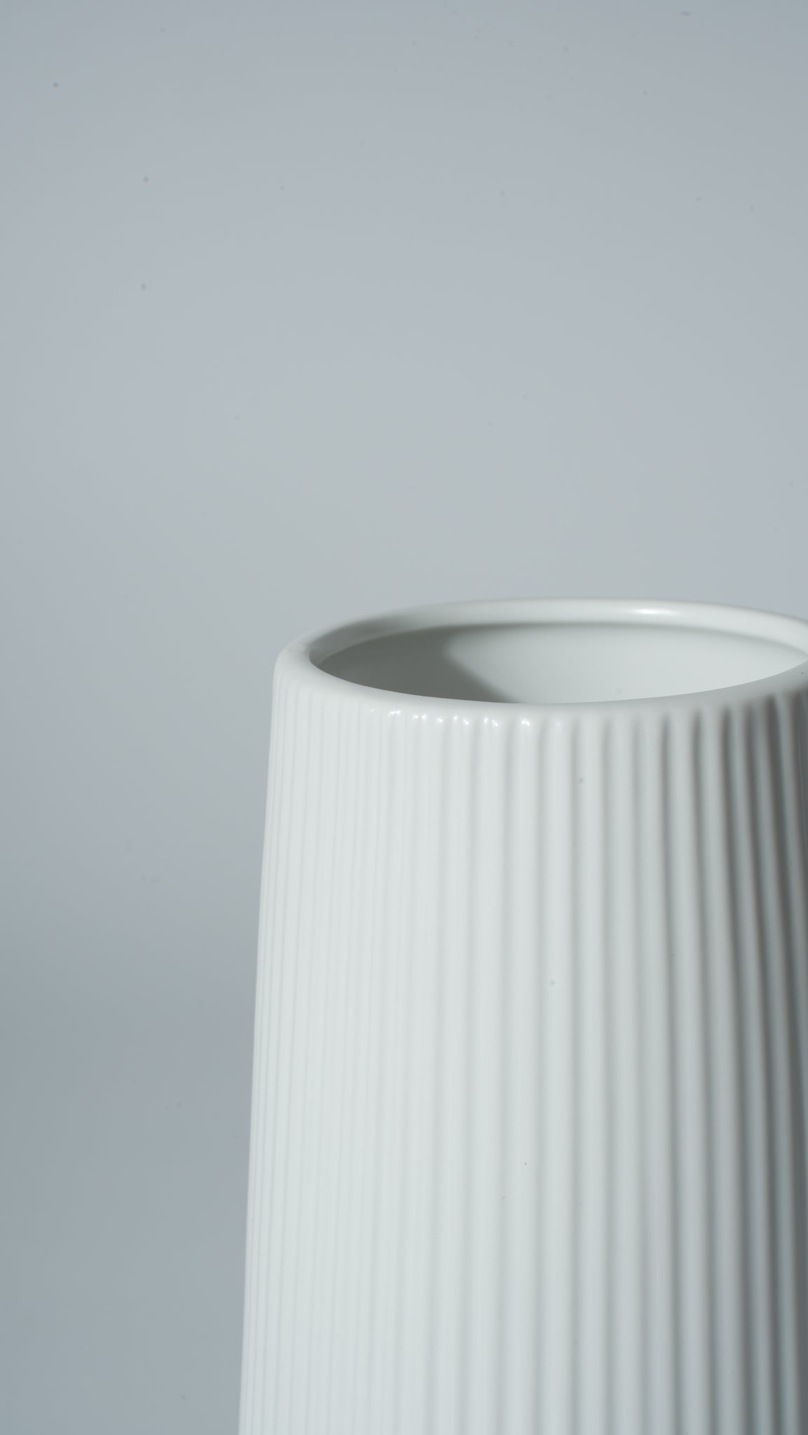 Matte White Ceramic T-Shaped Vase – Medium