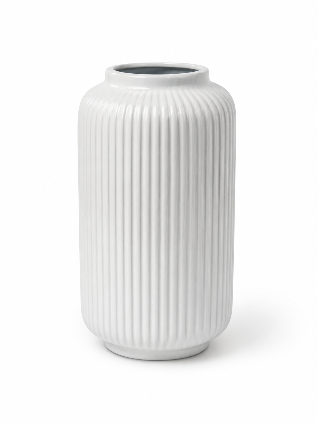 Matte White Ceramic Vase – Ribbed, Narrow Neck – Small