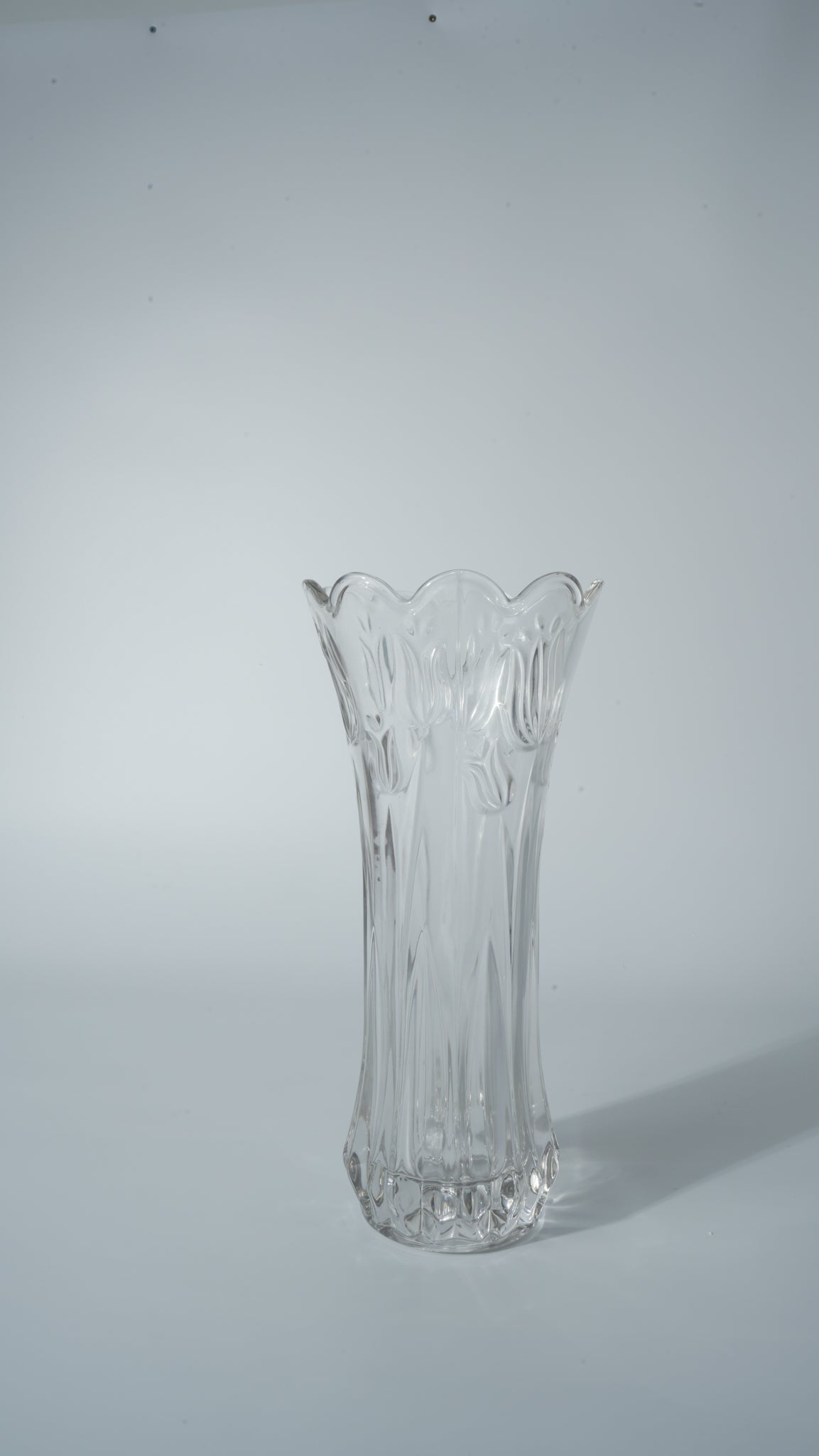 Clear Glass Vase – Tulip Style