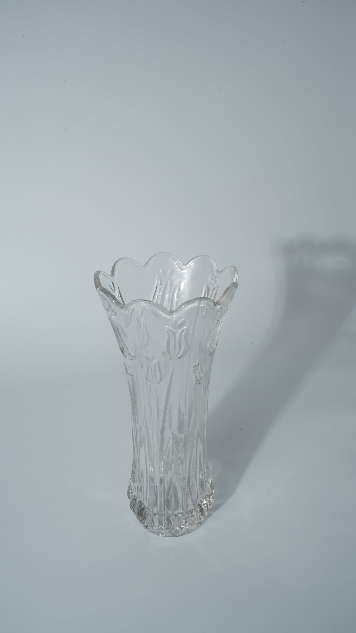 Clear Glass Vase – Tulip Style