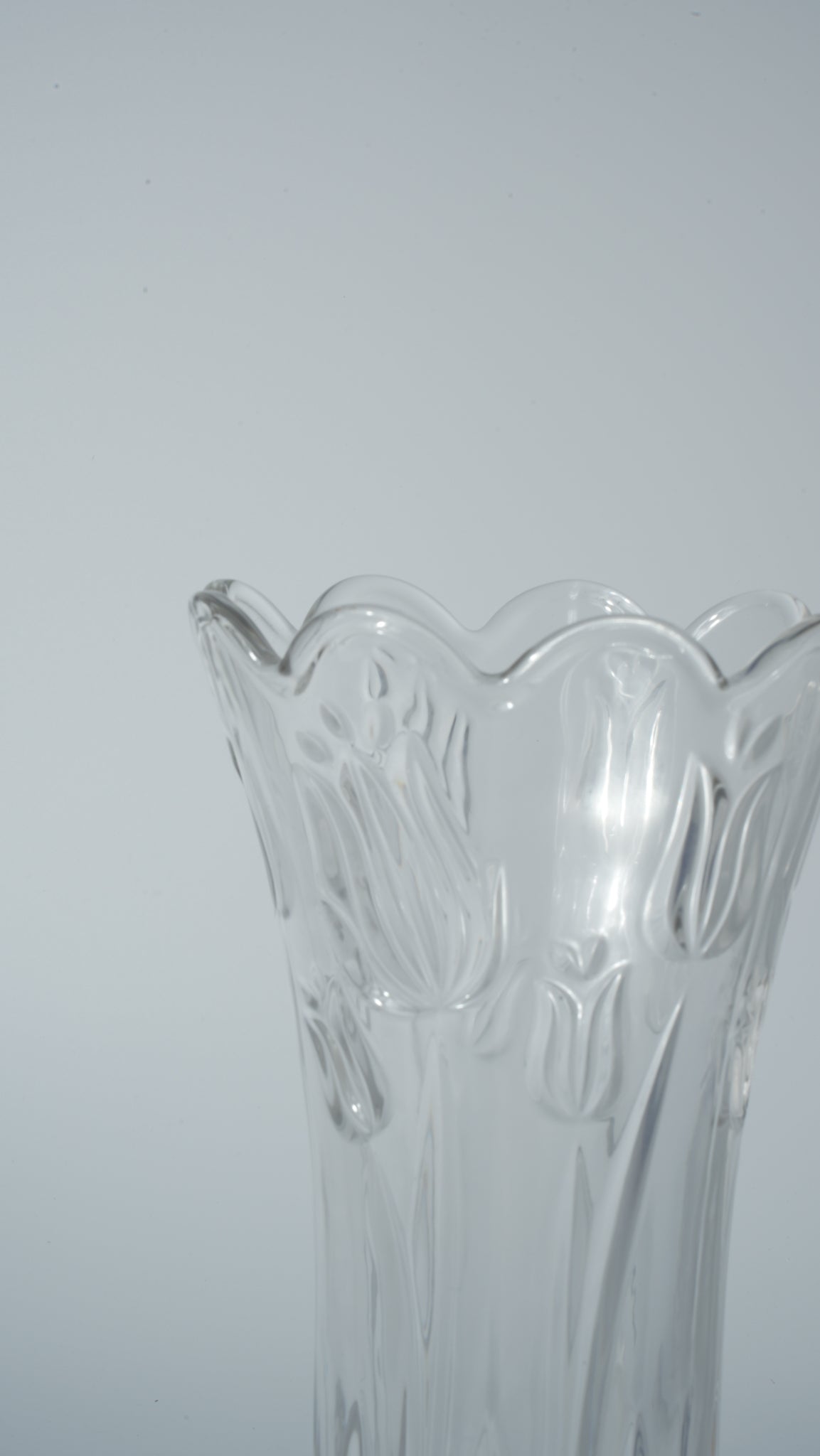 Clear Glass Vase – Tulip Style