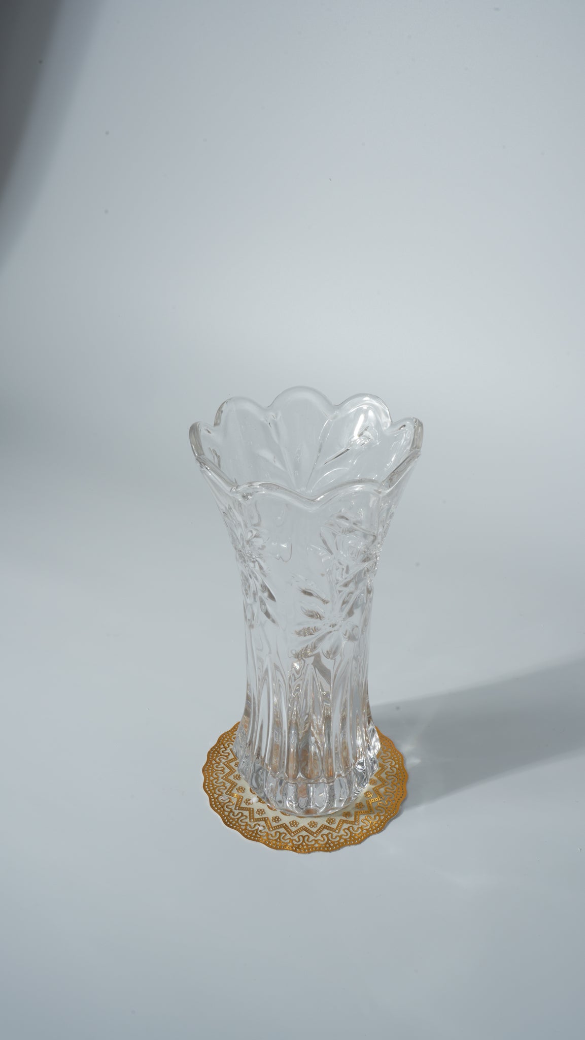 Clear Glass Vase – Orchid Style