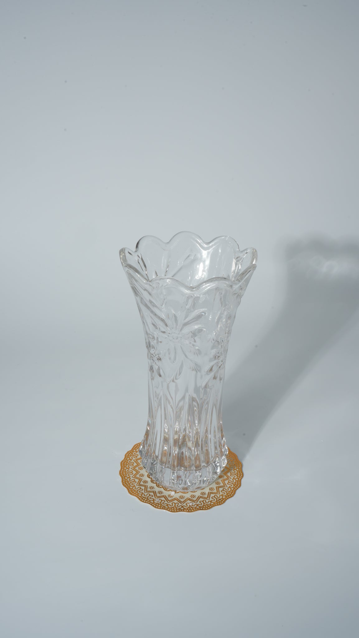 Clear Glass Vase – Orchid Style
