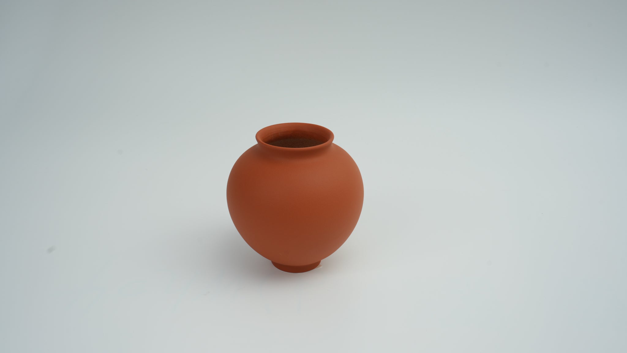 Wabi-Sabi Little Eyes Vase Jar – Distant Peak Brown