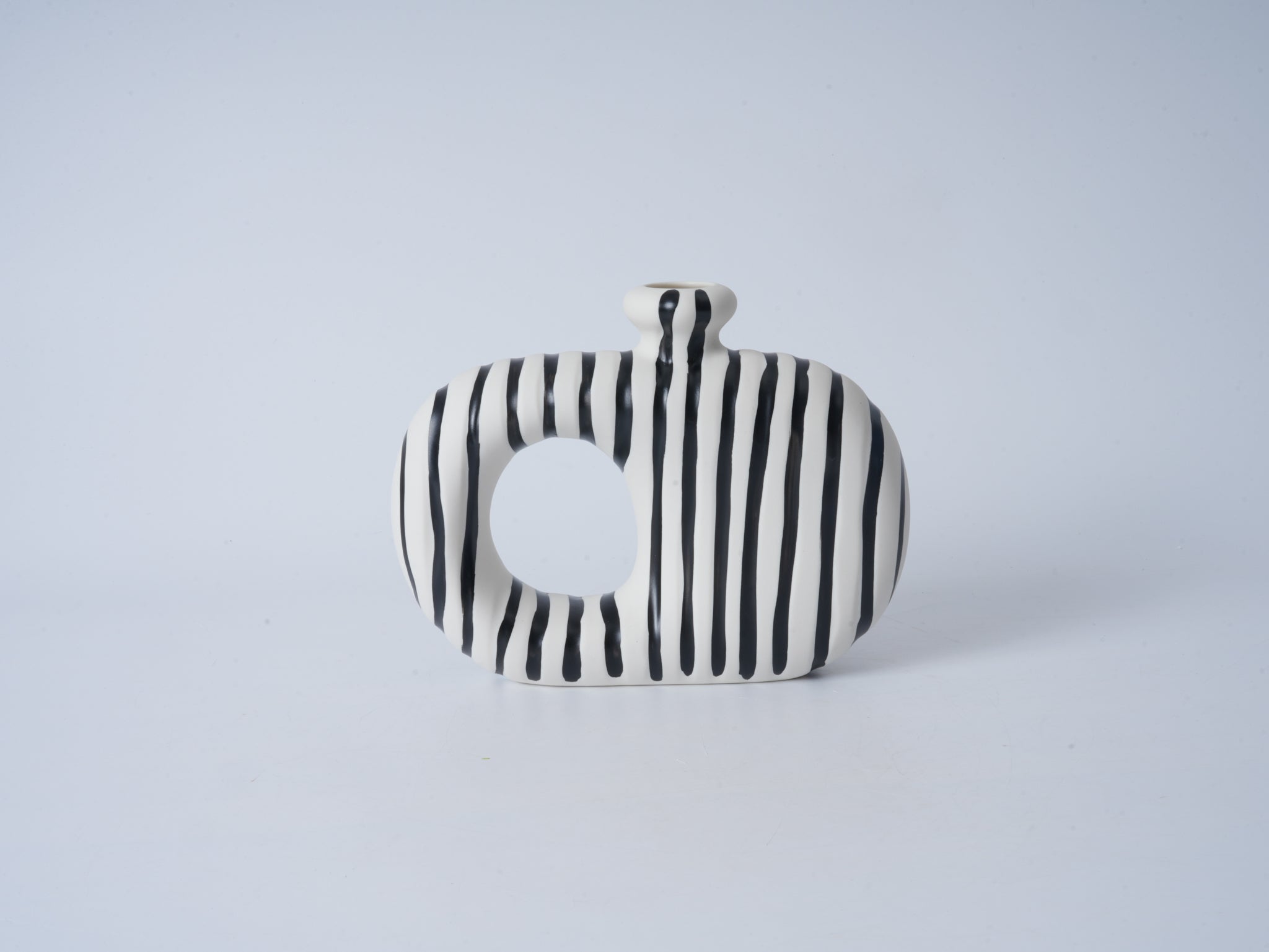 Striped Vase Set – Short Form