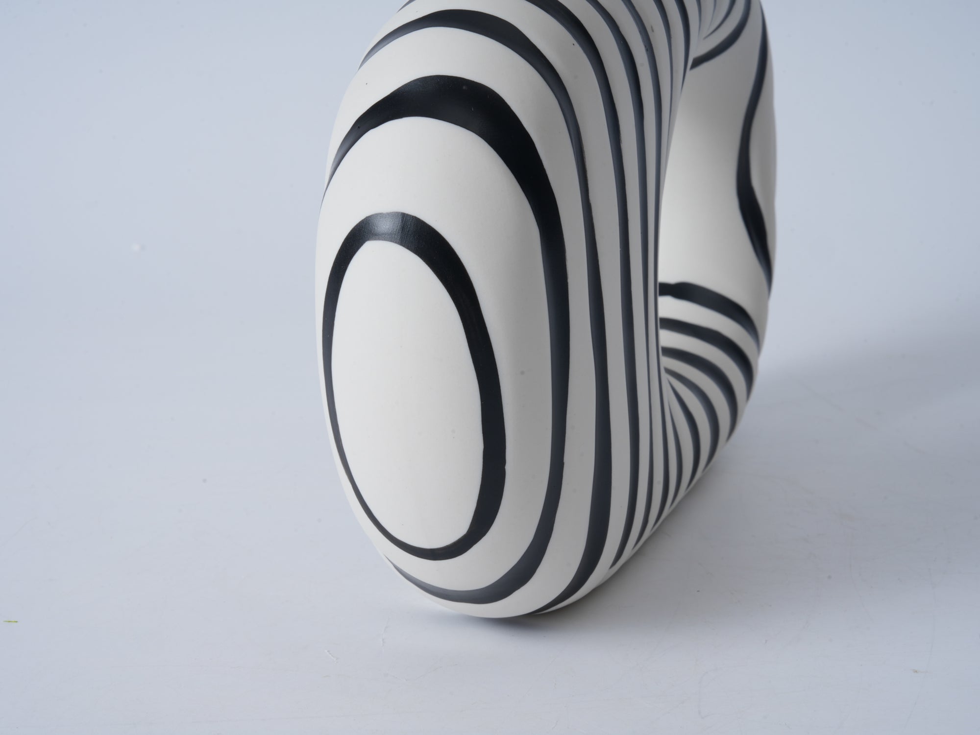 Striped Vase Set – Short Form