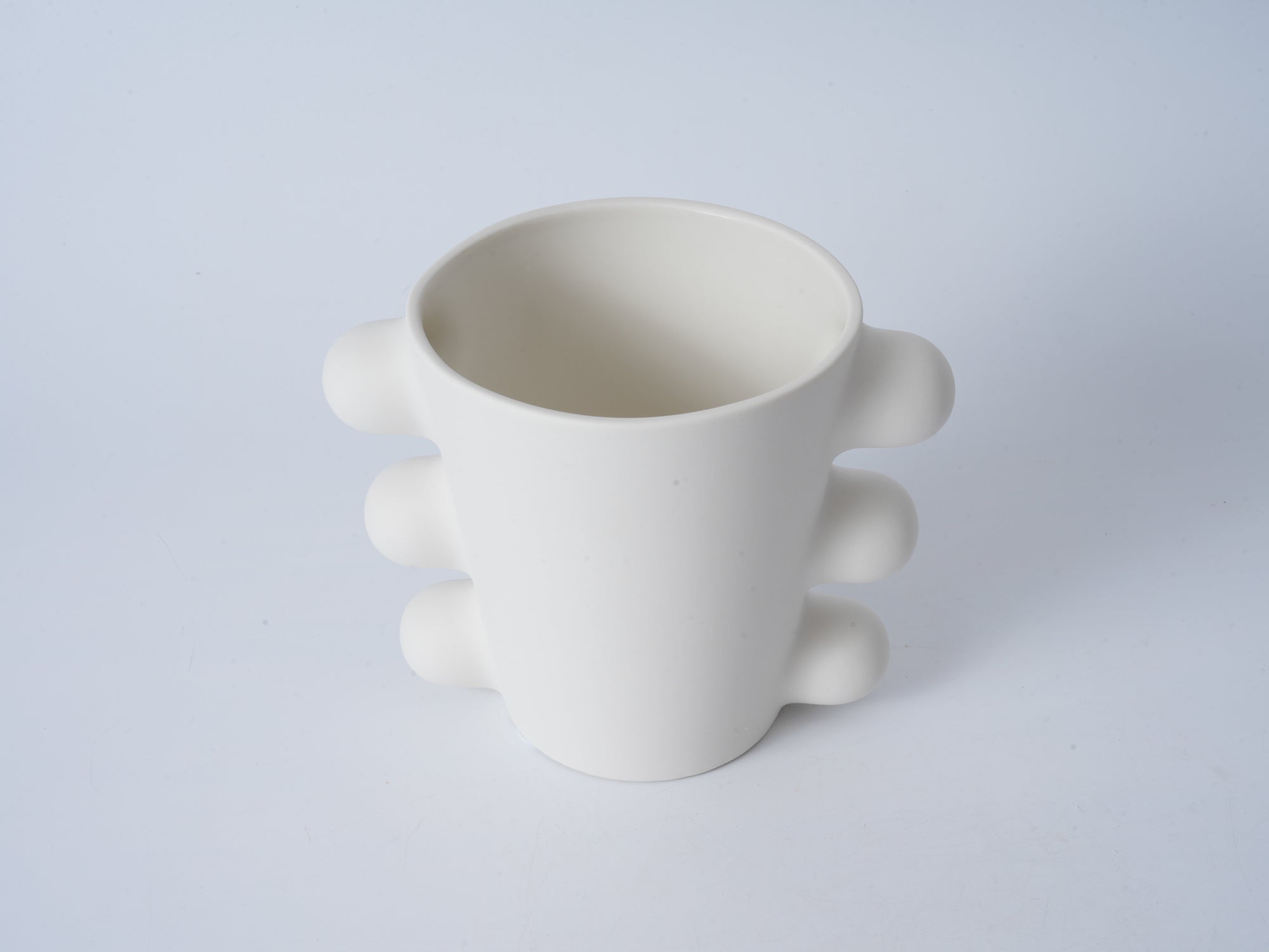 Volleyball-Inspired Vase – Unglazed Short Version