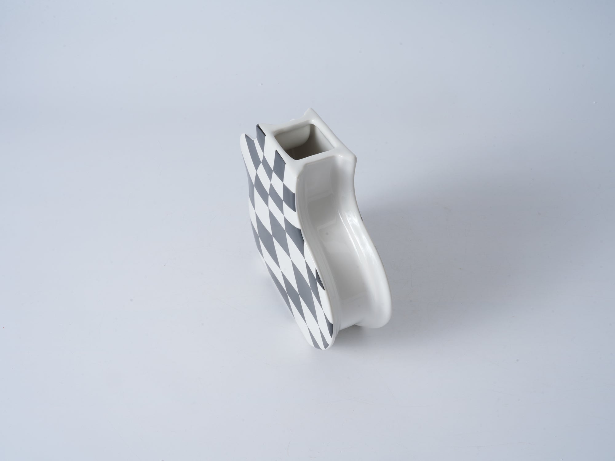 Classic Black Small Checkerboard Pattern Planter