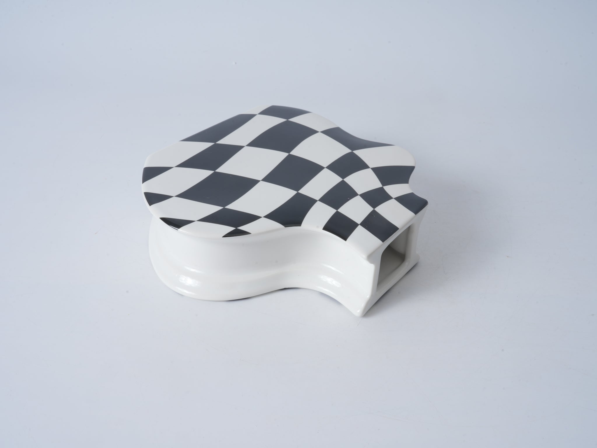 Classic Black Small Checkerboard Pattern Planter