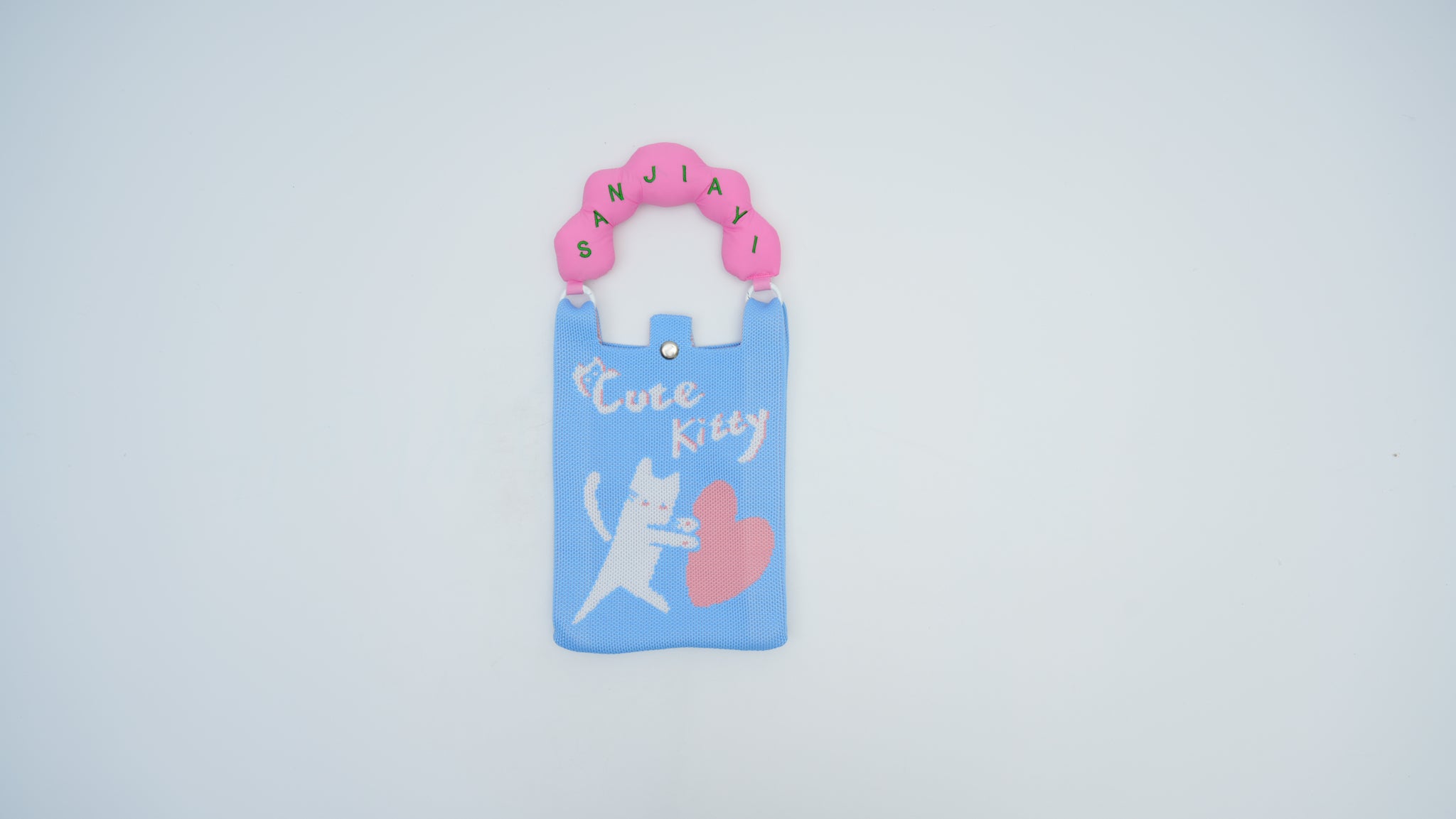 Knitted Phone Pouch – Heart Cat