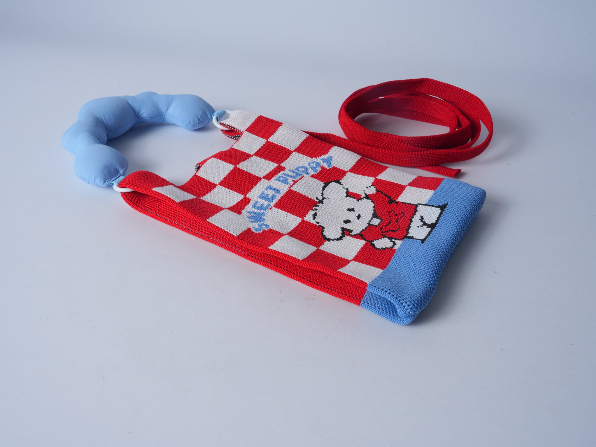 Knitted Phone Pouch – Plaid Dog