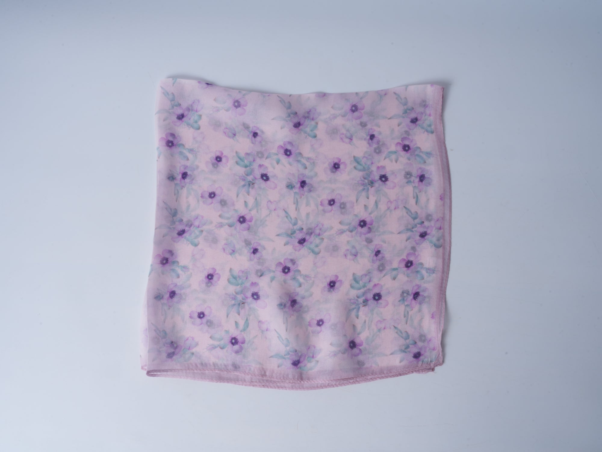 Blooming Flowers Double-Sided Jacquard Silk Scarf