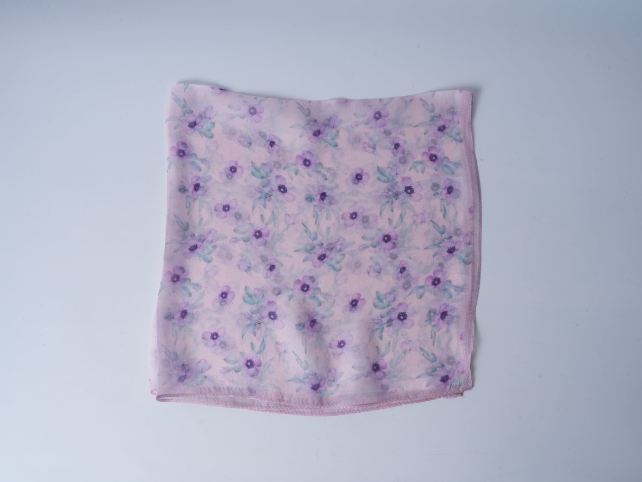 Blooming Flowers Double-Sided Jacquard Silk Scarf