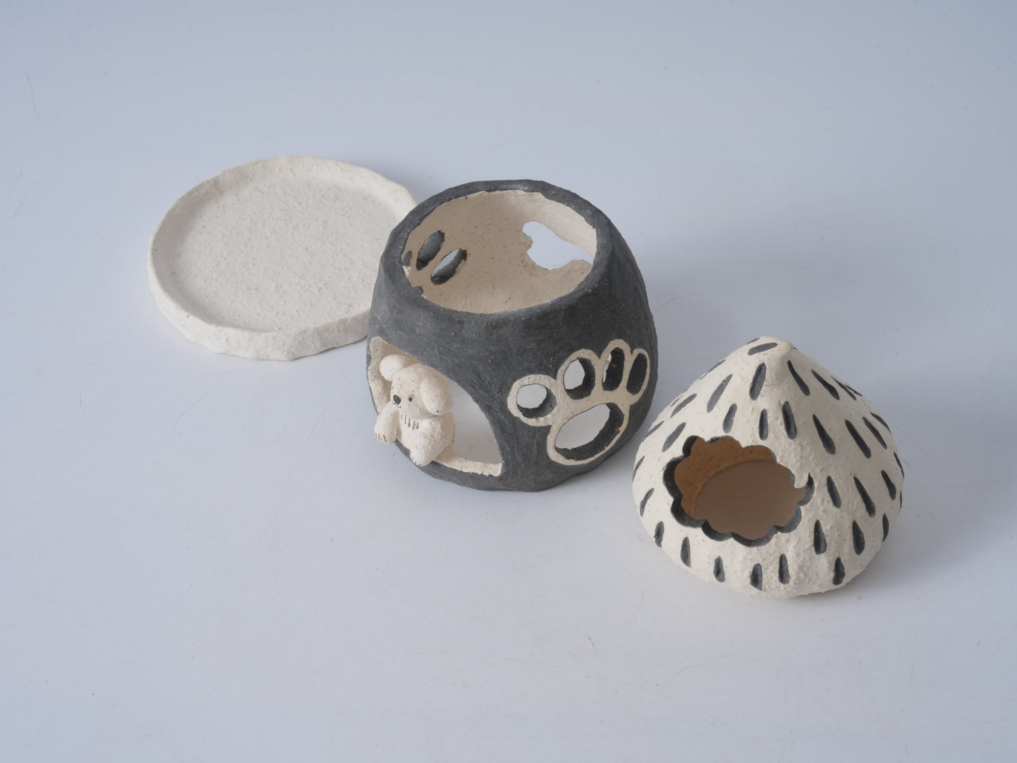 Ceramic Cat Paw Candle Holder