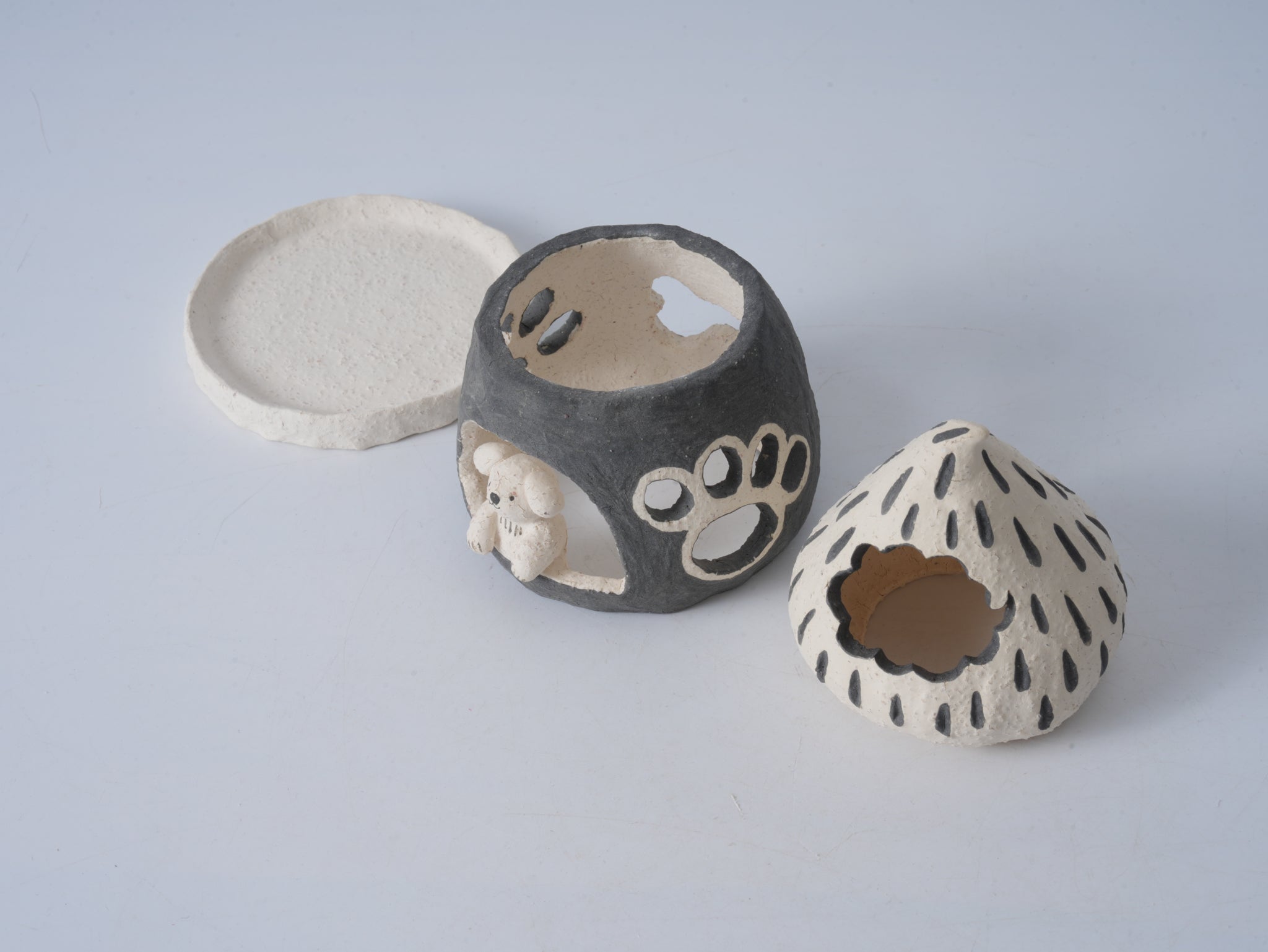 Ceramic Cat Paw Candle Holder