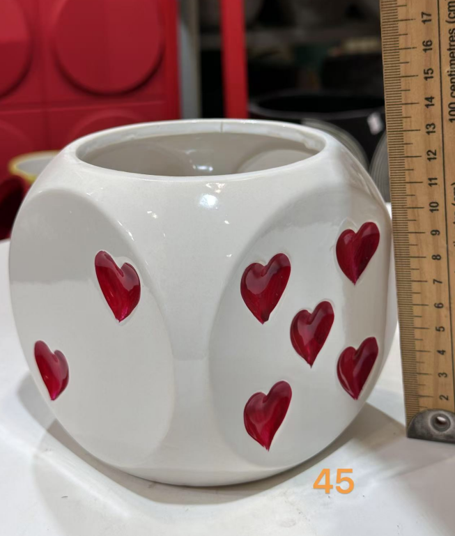 Ceramic Heart Pattern Planter