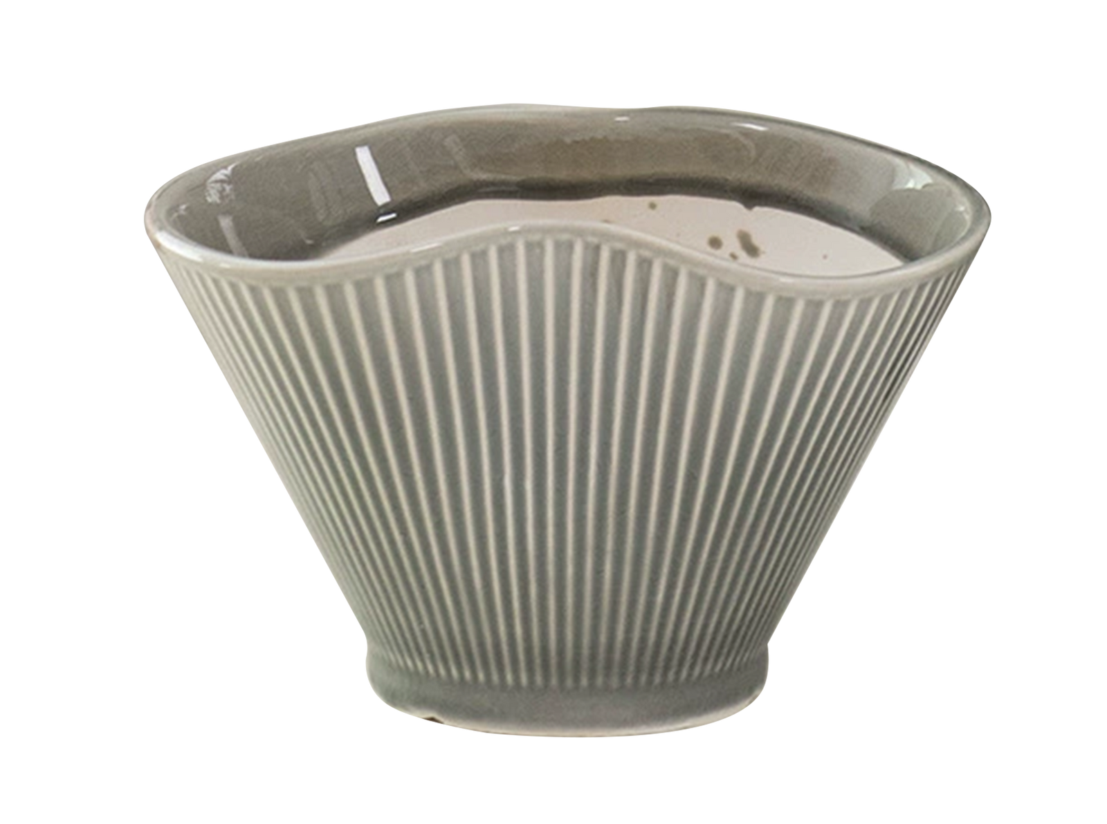 Ceramic Fan-Shaped Ice Grey Planter – Large (No Tray)