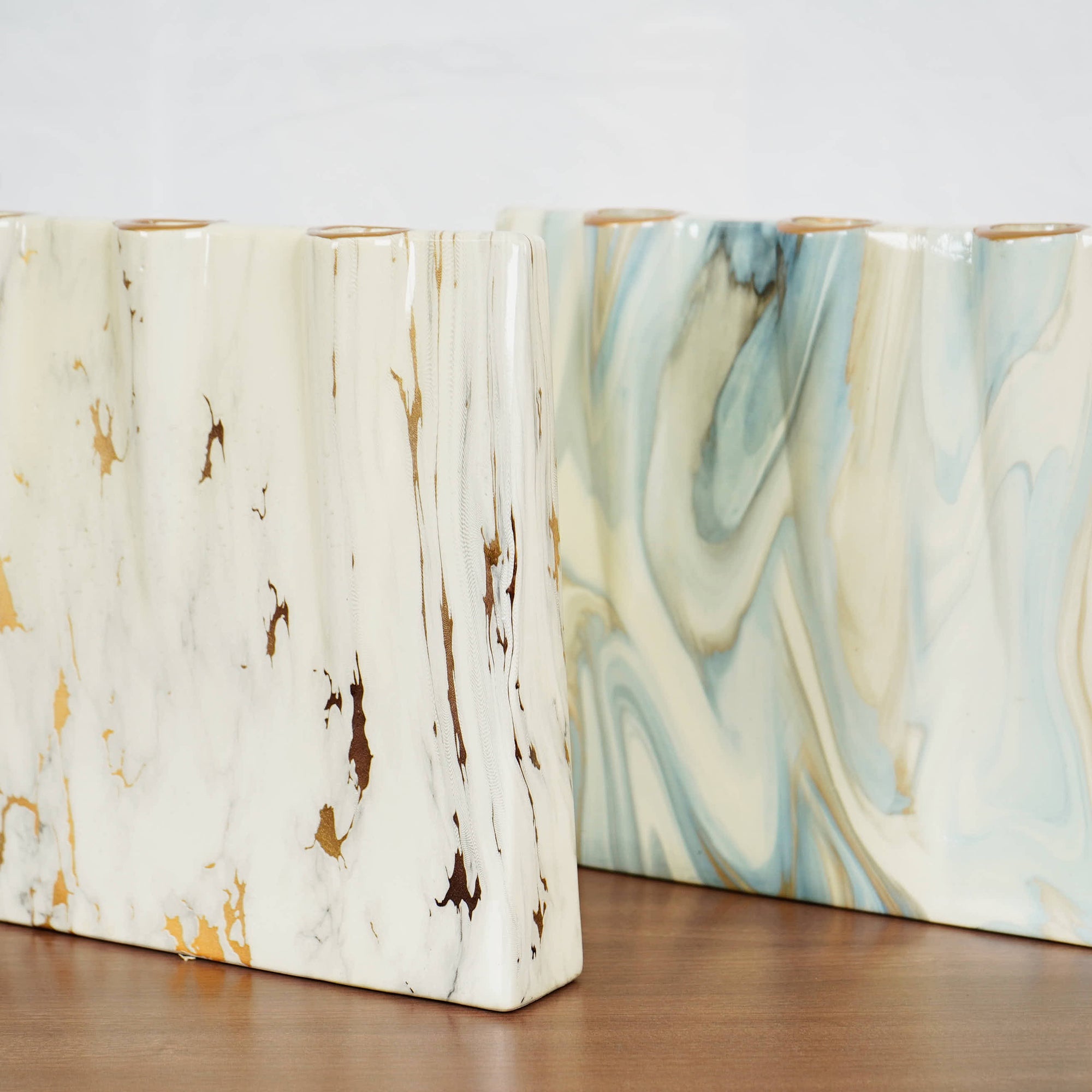 Ceramic Vase face blue white 26×4.5×22