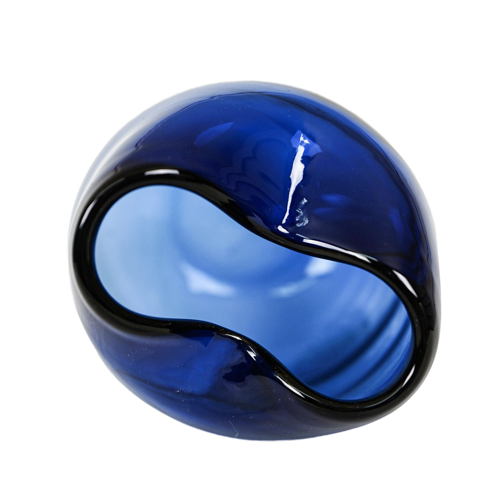 Art vase