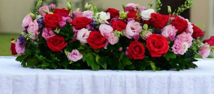 So Much Pretty – Grand Wedding Tablepiece