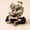 Scelets kissing-10*5*12